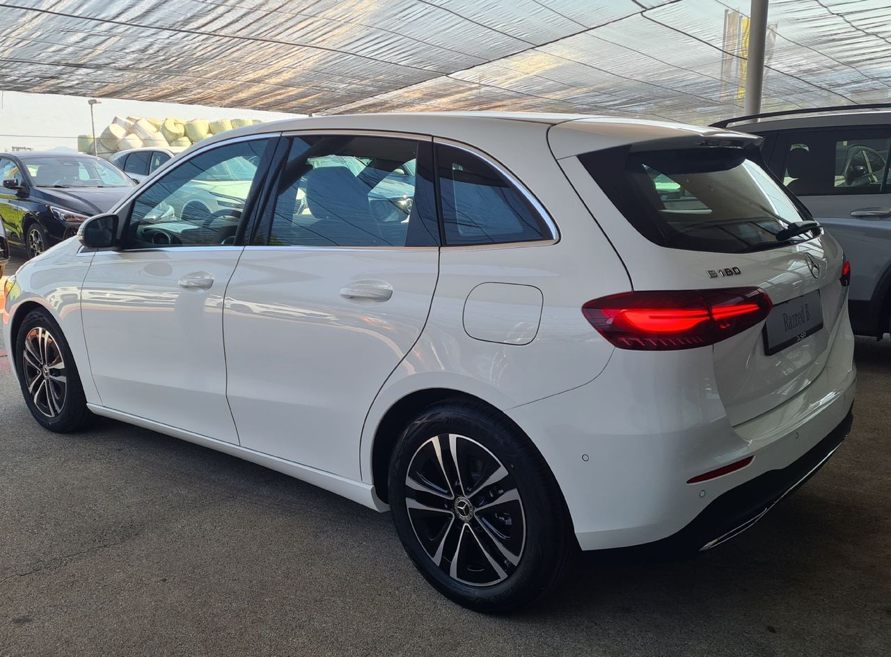 Zunanja slika - Mercedes-Benz B-Razred - 180 - 6