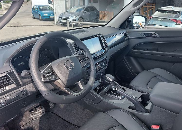 Zunanja slika - SsangYong Musso - 2.2 XDi ULTIMATE 4x4 A T - 7