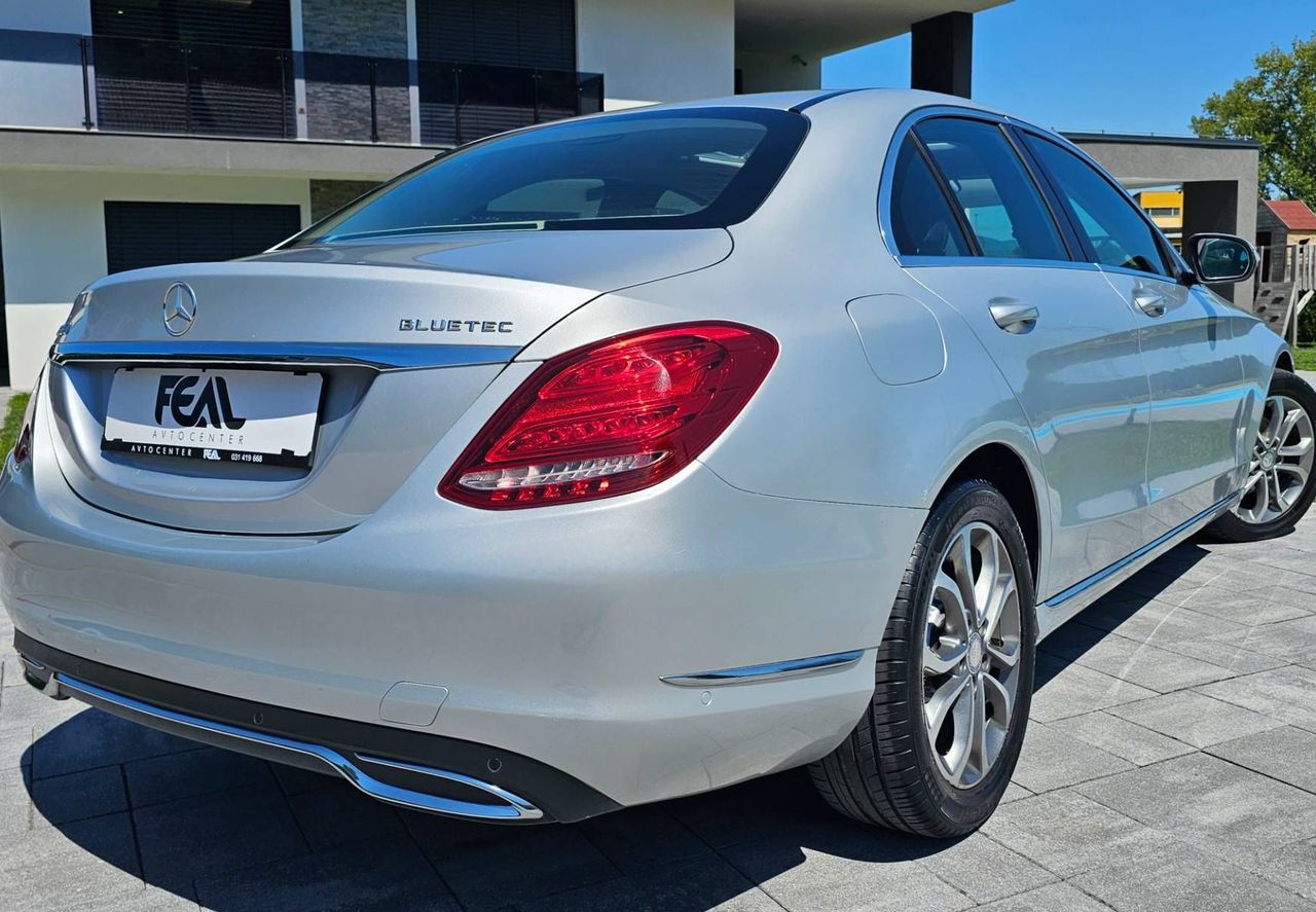 Zunanja slika - Mercedes-Benz C-Razred - C 220 D-AVT-SPORT-LED-HEAD UP-USNJE-ŠIBEDAH-1 LAS - 4