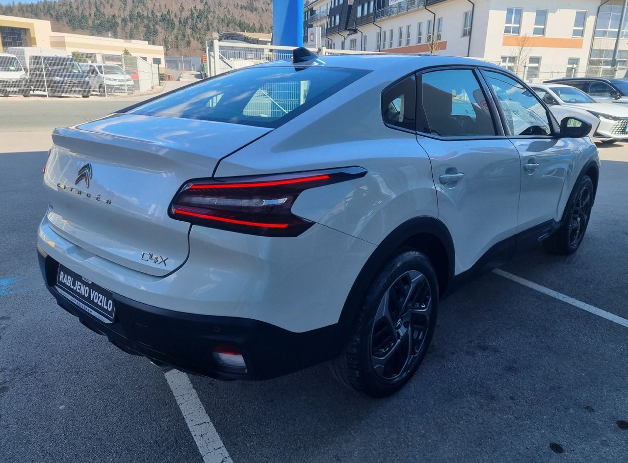 Zunanja slika - Citroën C4 X - PLUS 1.2 PURETECH - AVTOMATIK - POTRJENA SERVISNA - 7