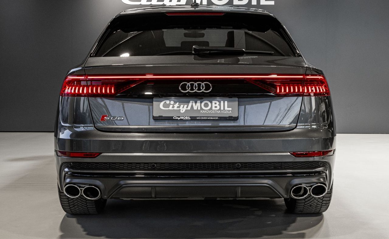 Zunanja slika - Audi SQ8 - MATRIX-KEYLESS-PANO-ZRAČNO-USNJE-VIRTUAL-HLAJ-22C - 17