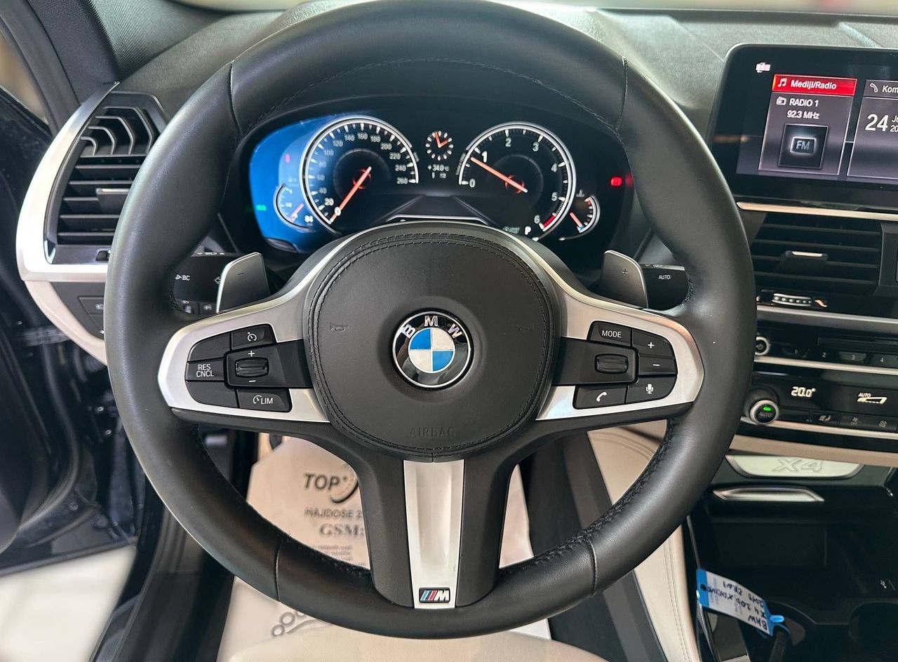 Zunanja slika - BMW X4 - serija : xDrive30d M PAKET FULL LED NAVI PDC USNJE - 12