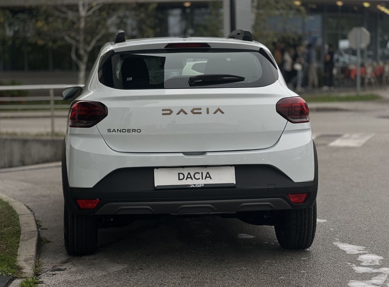 Zunanja slika - Dacia Sandero - 1.0 TCe 110 Stepway Extreme - 6