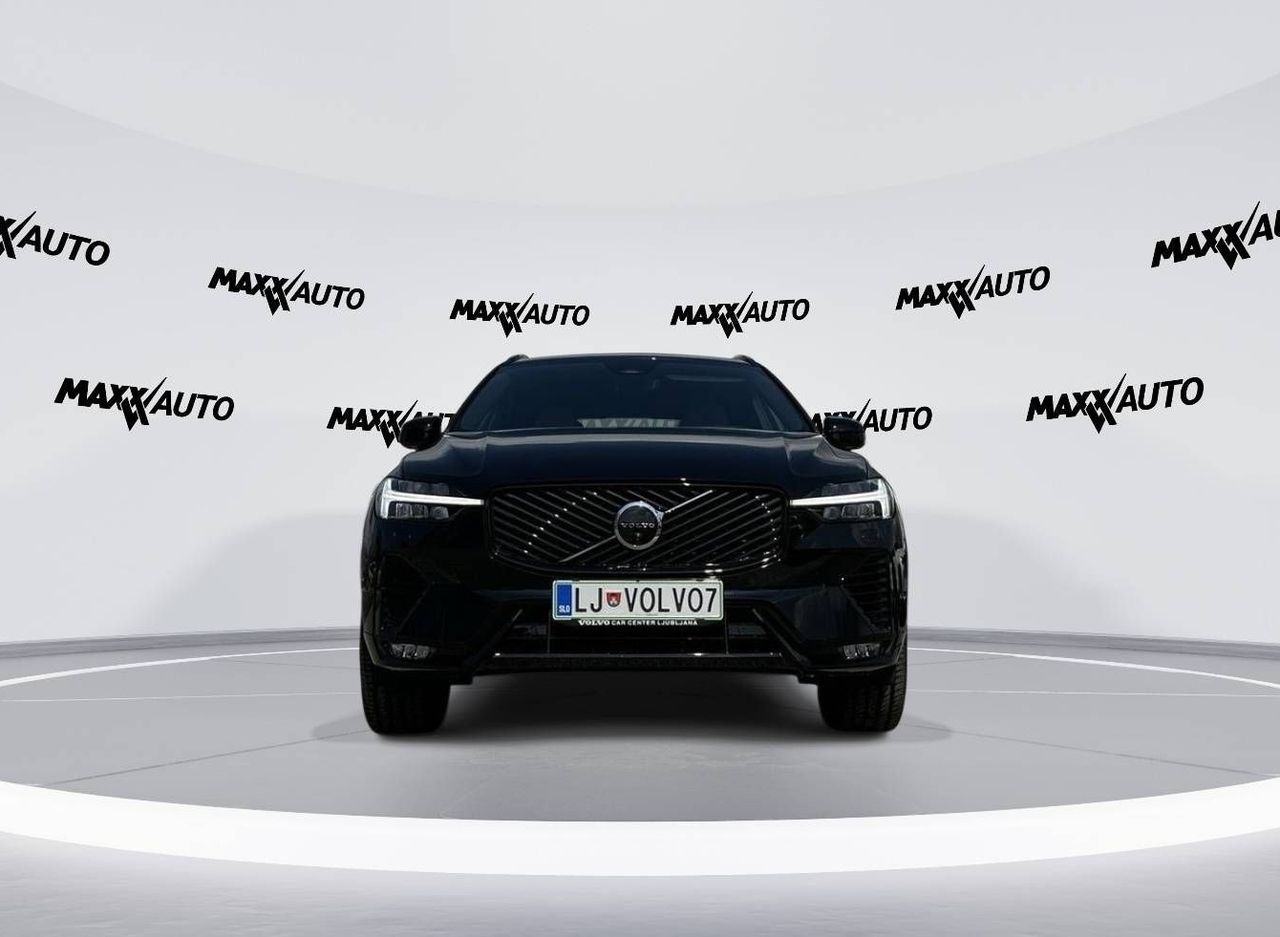 Zunanja slika - Volvo XC60 - B5 P AWD Plus Dark Avt. - 2