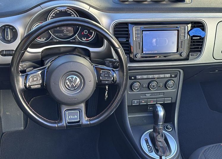 Zunanja slika - VW Beetle - 2.0 TDI Cabrio avt. Club 110  150 - 6