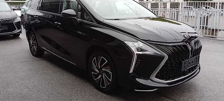 Zunanja slika - Forthing Forthing U Tour - U-Tour MY25 ADAS - NA ZALOGI - 3