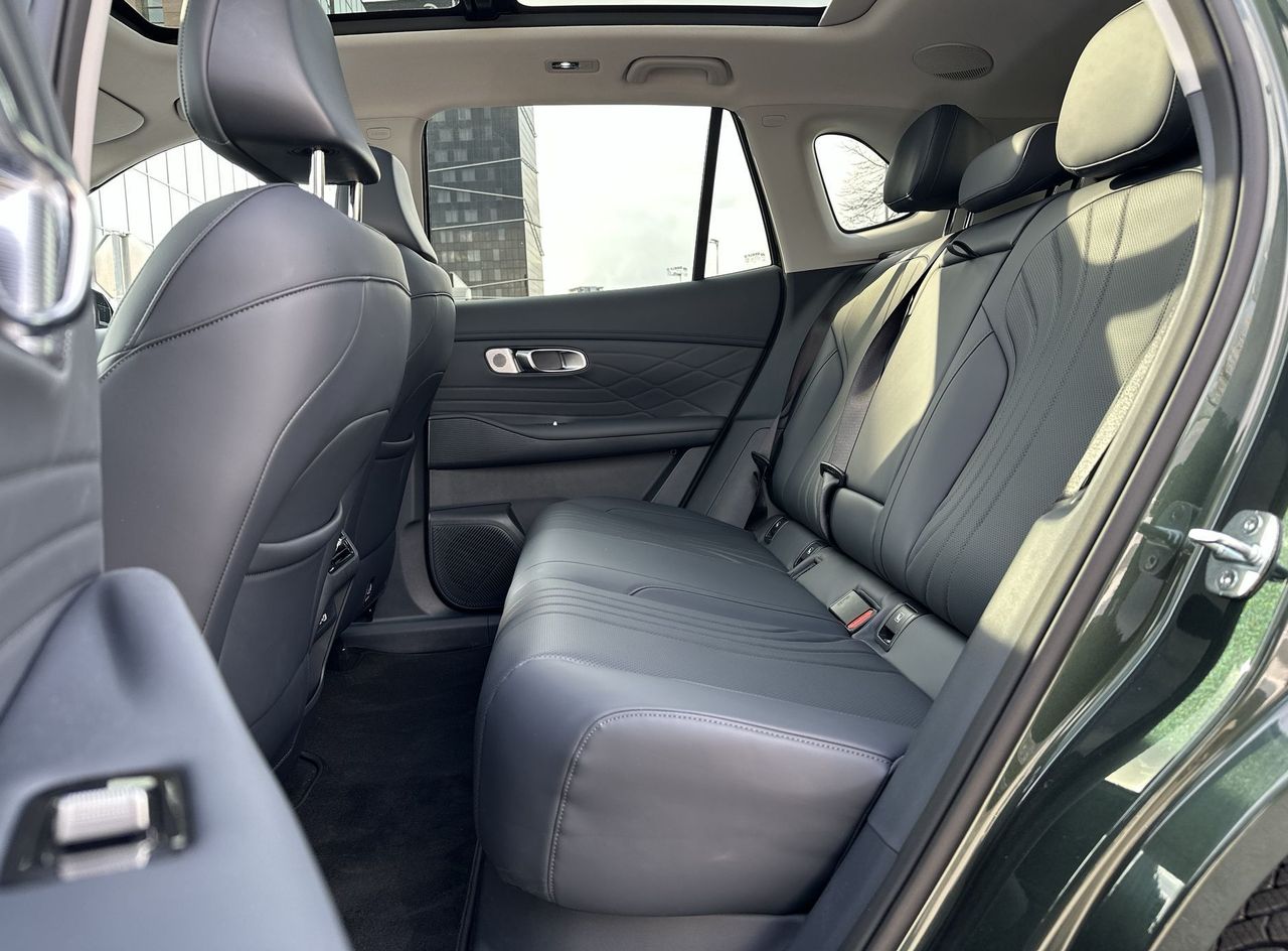 Zunanja slika - Geely StarRay EM-i - MAX - 12