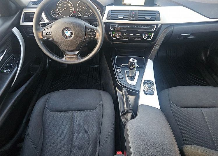 Zunanja slika - BMW Serija 3 - Touring: 318d 150ks AUTOMATIC °NAVI° °GRETJE SEDEŽEV° - 9