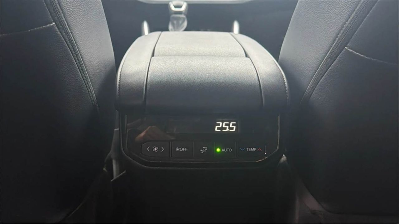 Zunanja slika - Toyota HIGHLANDER - Toyota  2.5 Hybrid AWD Executive 7 sedežev - 9