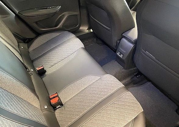 Zunanja slika - Peugeot 2008 - ALLURE HIBRID 145 + BON ZA ZIMSKE GUME 300€ - 10