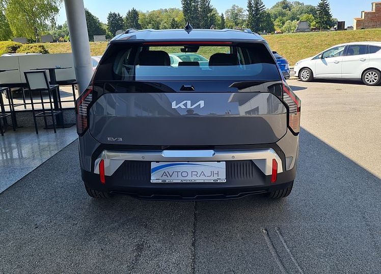 Zunanja slika - KIA EV3 - 58.3 kWh baterija. 150 kW  204 KM  Star - 6