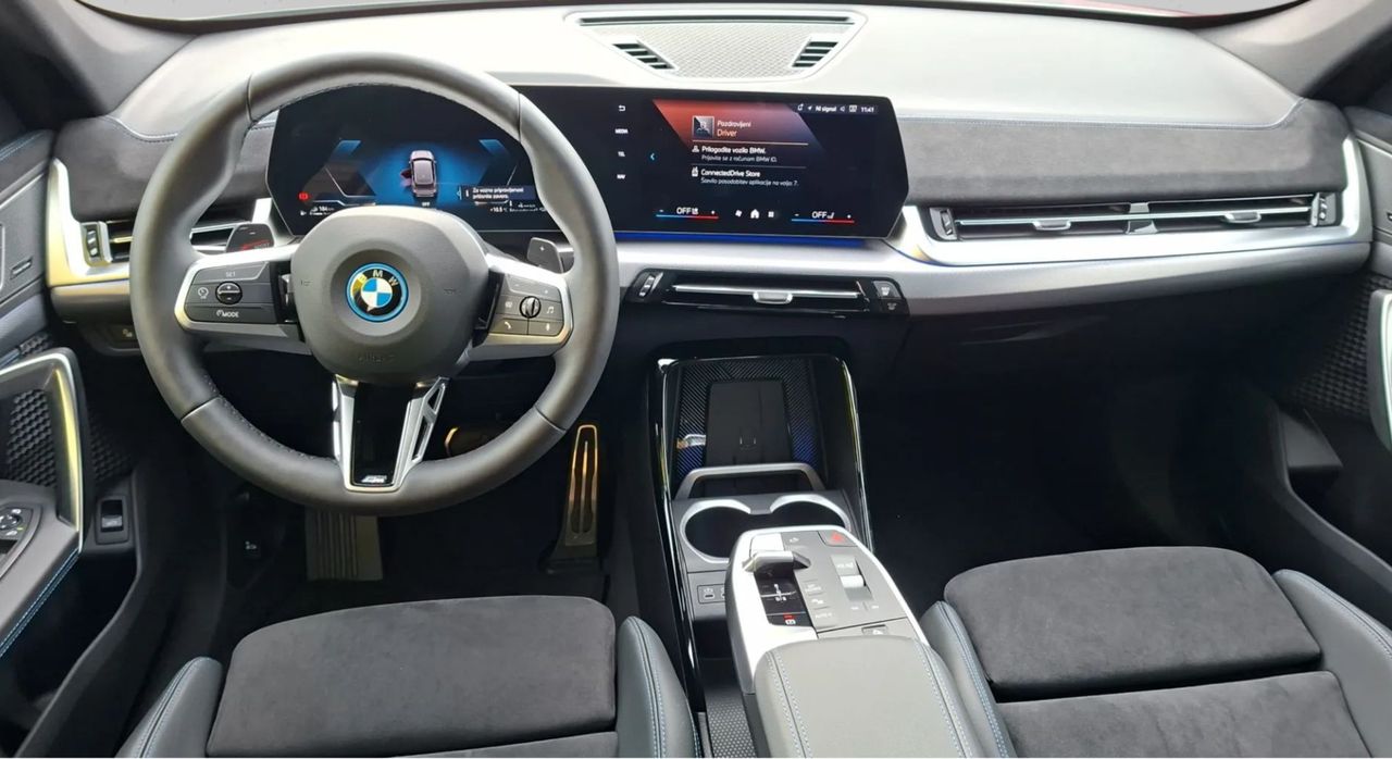 Zunanja slika - BMW X1 - serija :  xDrive30e M-Sport testni - 8