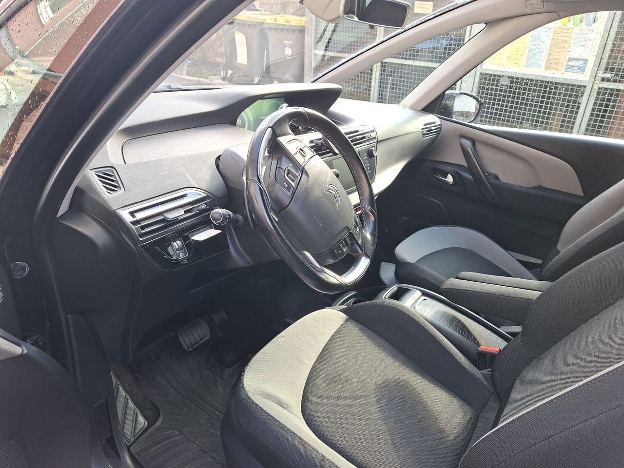 Notranja slika - Citroën C4 - Picasso 2,0 BlueHDi S&S Intensive Avt. - 7