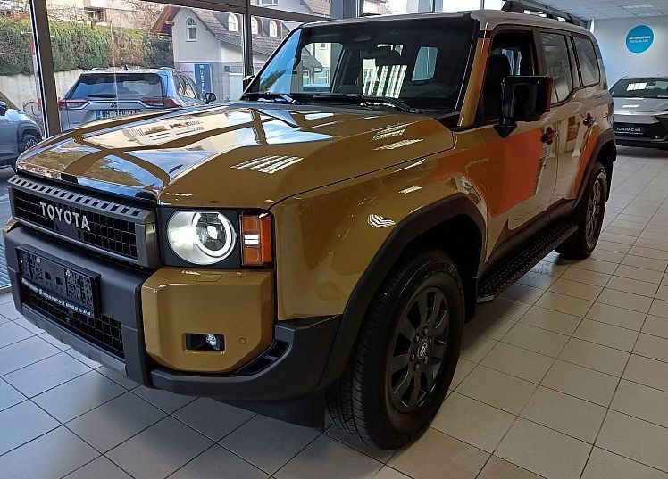 Zunanja slika - Toyota Land Cruiser - FIRST EDITION - 1