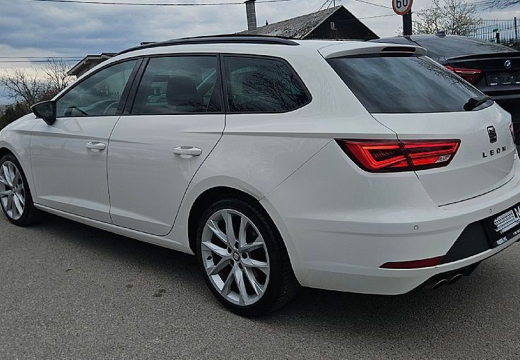 Zunanja slika - Seat Leon - FR 2.0 TDI 150ks °2.LASTNIK° °PANORAMA° °FULL-LED° - 7