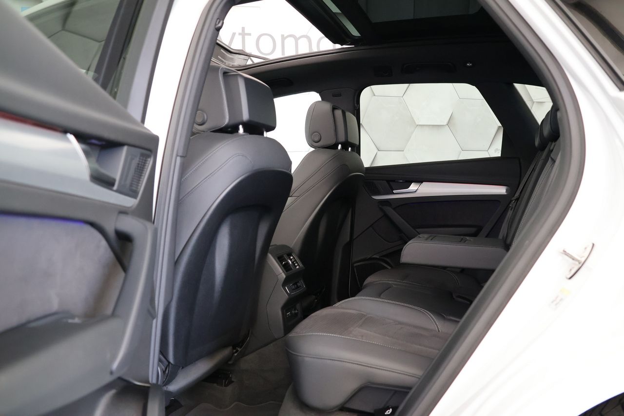 Zunanja slika - Audi Q5 - 40TDI Quattro S-Tronic S-Line EDITION One 204KM - 10