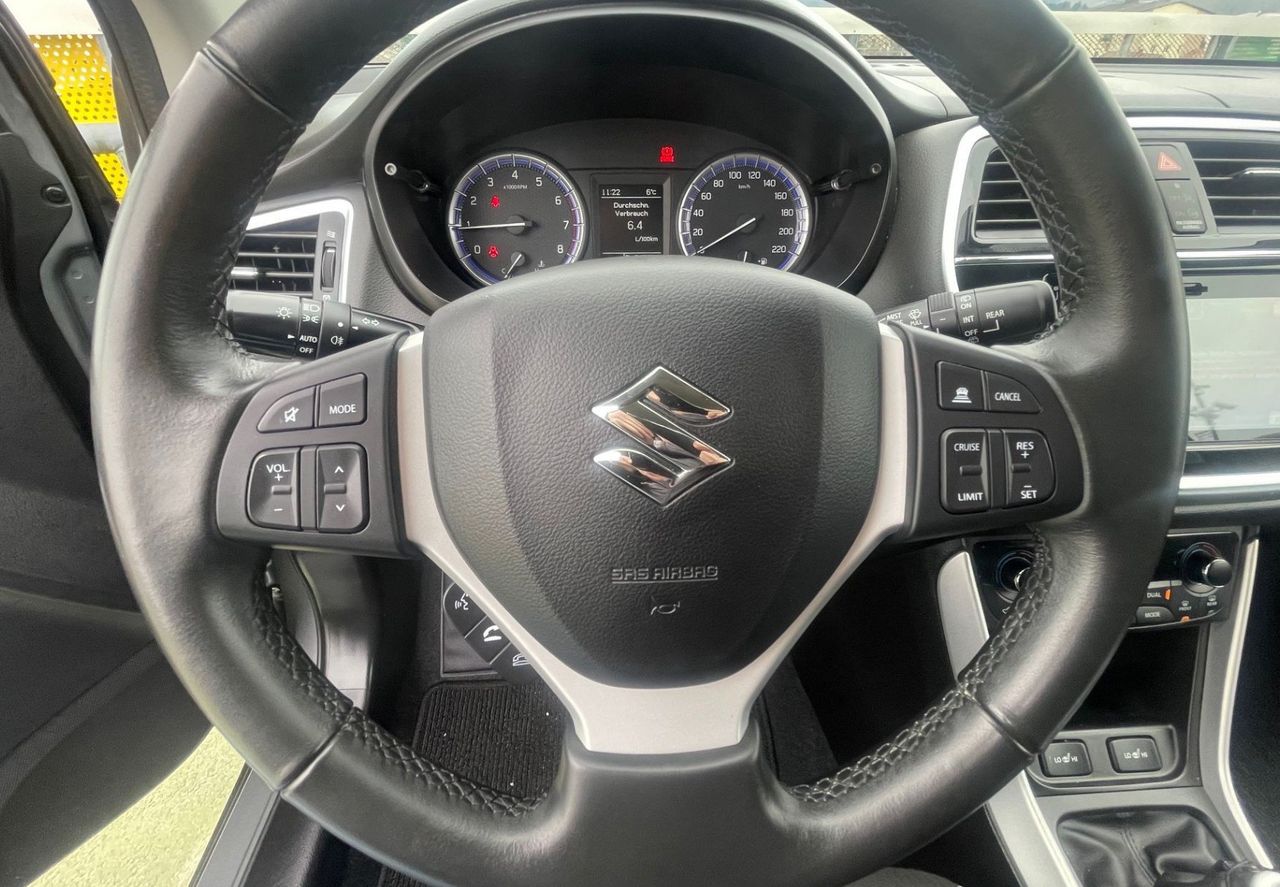 Zunanja slika - Suzuki SX4 S-Cross - 1.4 BOOSTERJET HYBRID  ALLGRIP.NEMŠKI.KAMERA.LED.. - 8