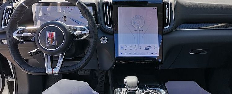 Zunanja slika - Hongqi HS3 - NA ZALOGI - DOBAVA TAKOJ - 10