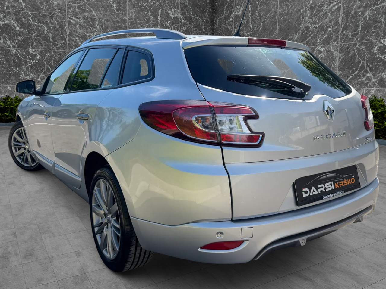 Zunanja slika - Renault Megane - Mégane Grandtour dCi 110 Gt-line - 3