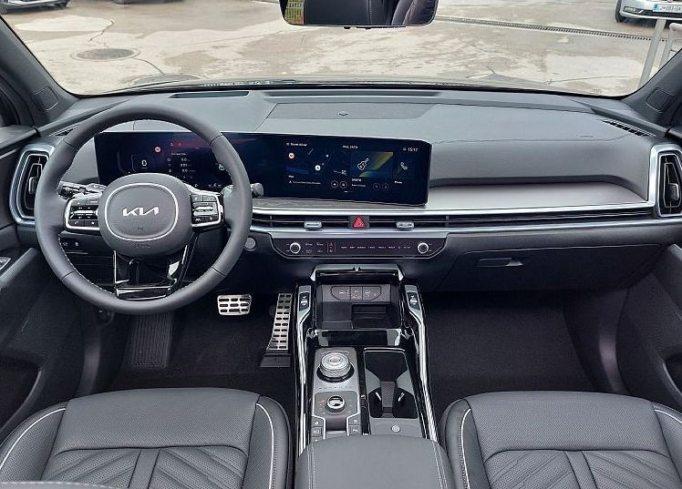 Zunanja slika - KIA Sorento - 2.2 TCi EX Launch Pano.AWD 7s 8DCT 142kW - 8