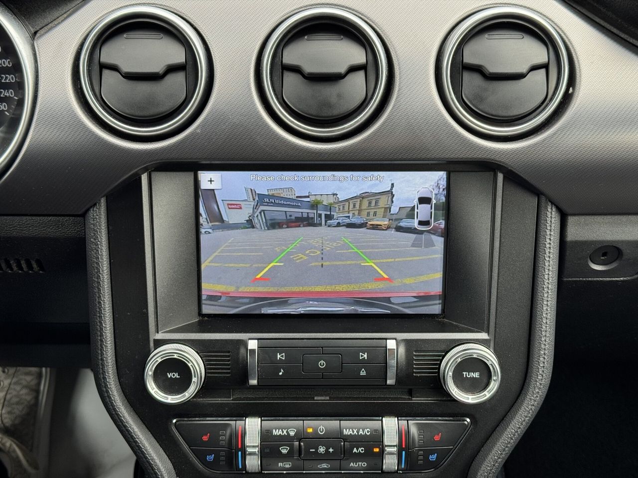 Zunanja slika - Ford Mustang - 2.3 EcoBoost 290KM AVT SLO samo 58.254 km ODLIČEN - 18