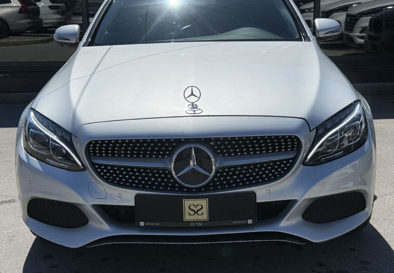 Zunanja slika - Mercedes-Benz C-Razred - C200d T PANO-FULLED-ACC-EL.PRT-NAVI-BT-360-AMBIENT - 3