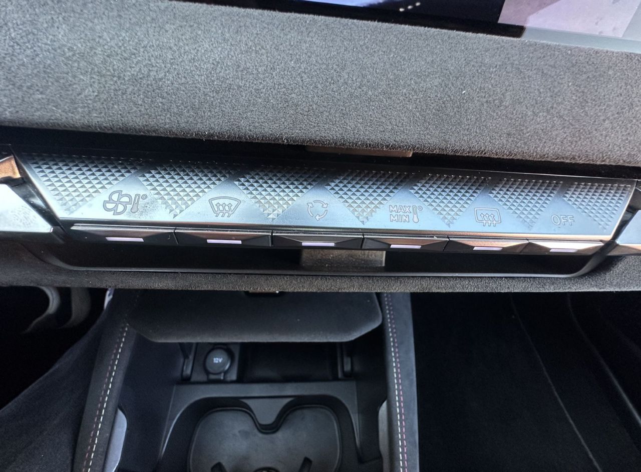 Zunanja slika - DS DS 4 - Performance Line Avt.KAMERA.NAVI.24 MES.JAMSTVO - 11