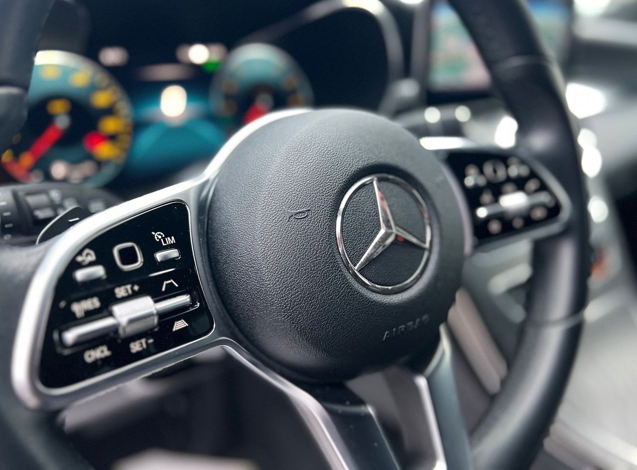 Zunanja slika - Mercedes-Benz C-Razred - C 300 EQ 4MATIC Le84.000km LED ACC WEBASTO ALU19 - 17