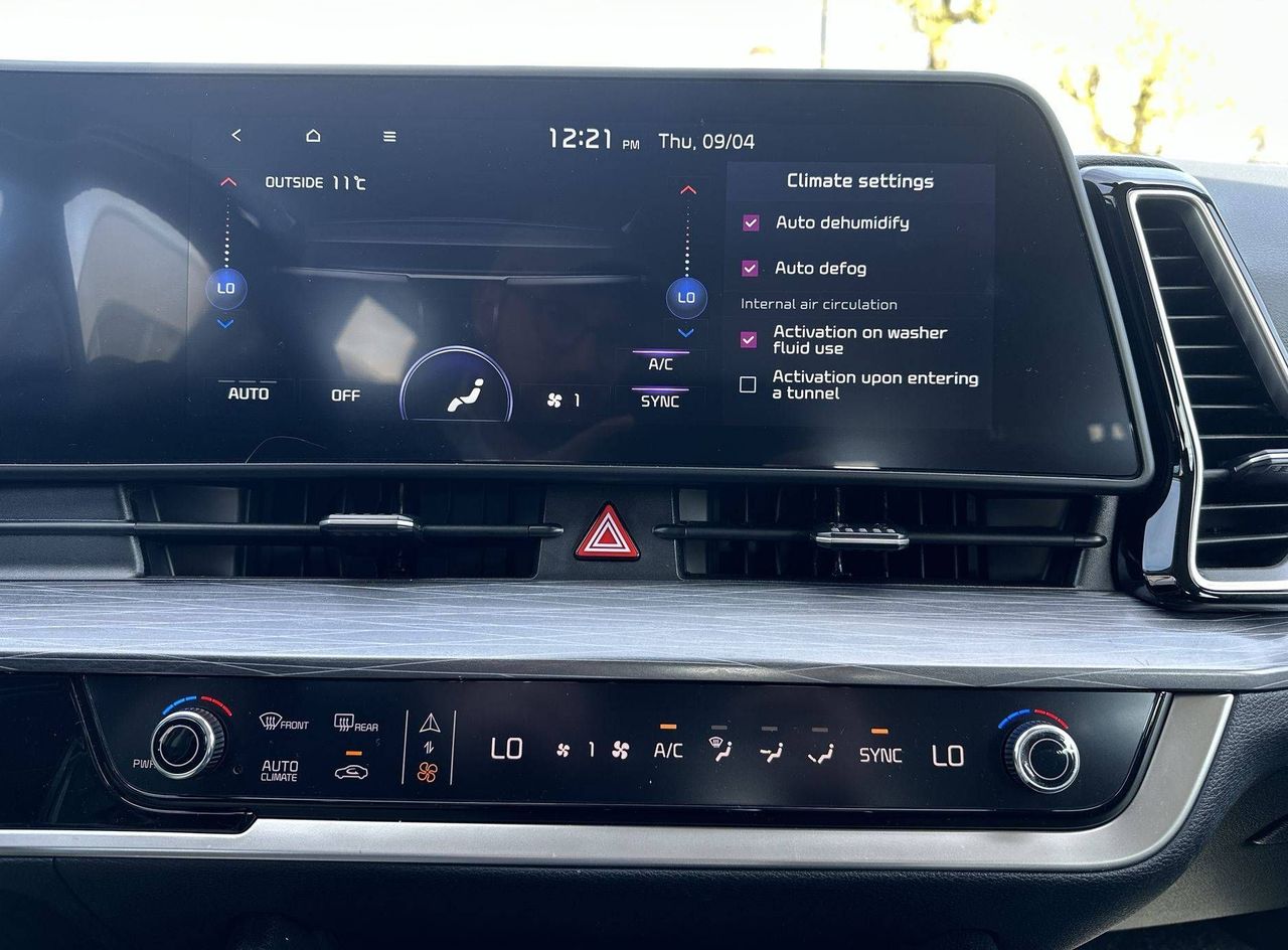 Zunanja slika - KIA Sportage - 1.6 T-GDI MHEV LX Fresh ISG DCT - 19