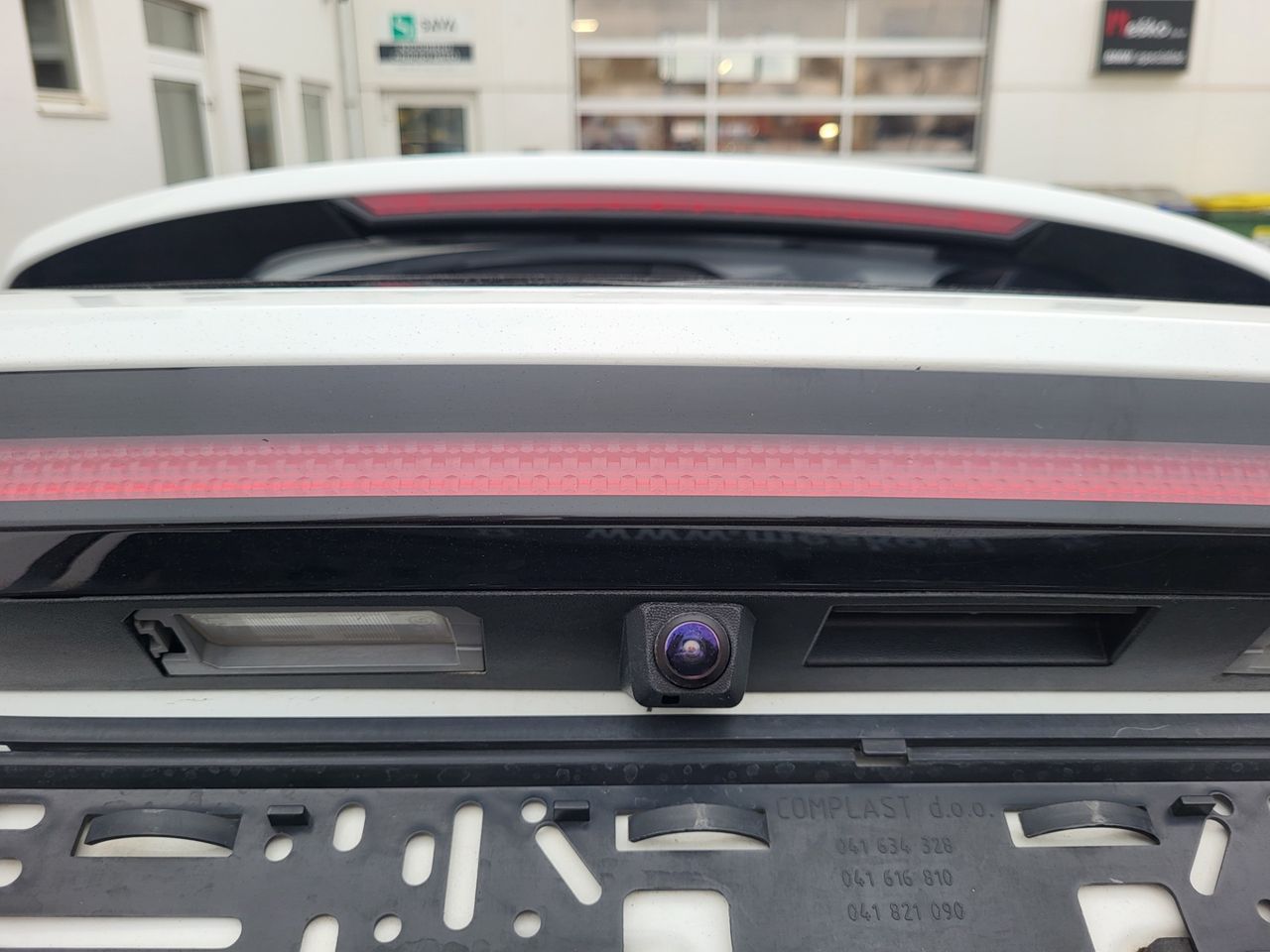 Zunanja slika - Hyundai Tucson - 1.6 T-GDI PREMIUM slo-1last-navi-alu-pdc-kamera - 16