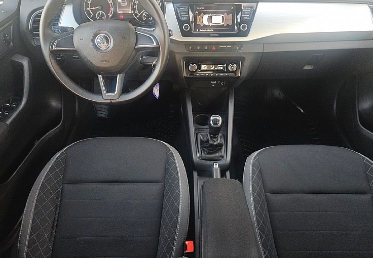 Zunanja slika - Škoda Fabia - 1.0 75ks °LED° °OGR.SEDEŽI° °2x PARK.SENZORJI° - 10