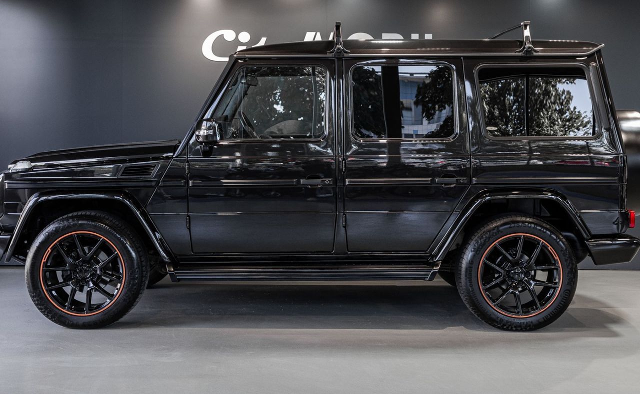 Zunanja slika - Mercedes-Benz G-Razred - G350D-PANO-USNJE-NAVI-HLAJ.SED-TEMPOMAT-20C - 4