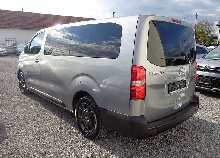 Zunanja slika - Opel Zafira - Vivaro 2.0 diesel avtomatik - 9 SEDEŽEV - 4