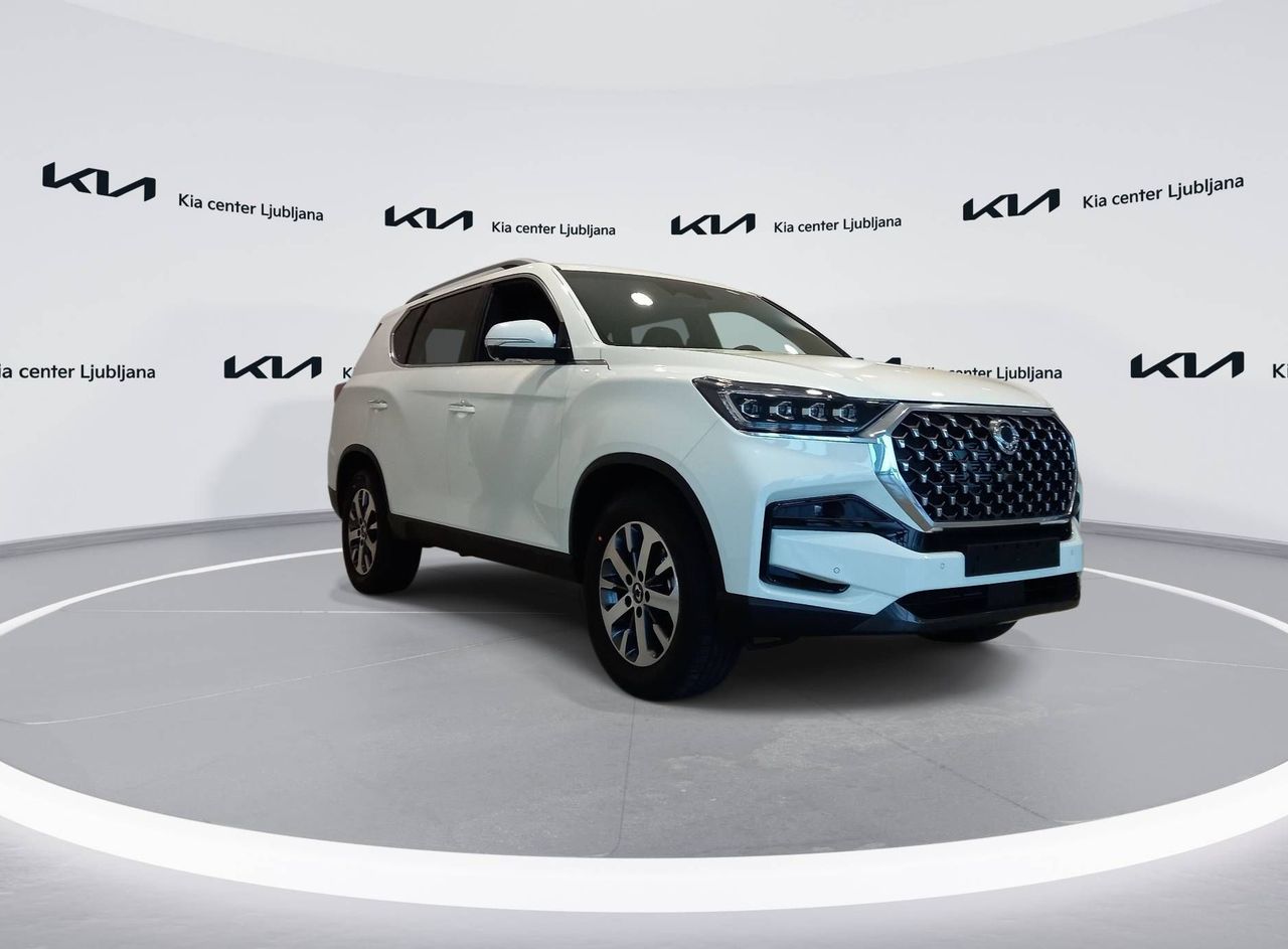 Zunanja slika - SsangYong Rexton - 2.2 XDi Limited+ 4WD AT - 3