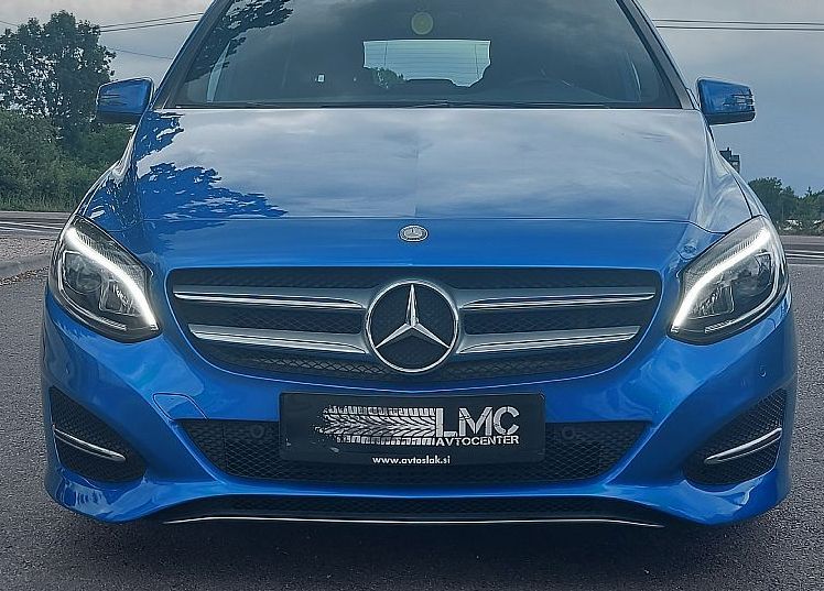Zunanja slika - Mercedes-Benz B-Razred - B 180 d Style LED KAMERA NAVI odličen - 5