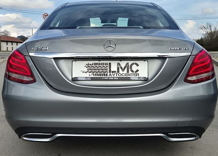 Zunanja slika - Mercedes-Benz C-Razred - C 250 d 4MATIC EXECUTIVE °FULL LED °KAMERA °HUD - 7