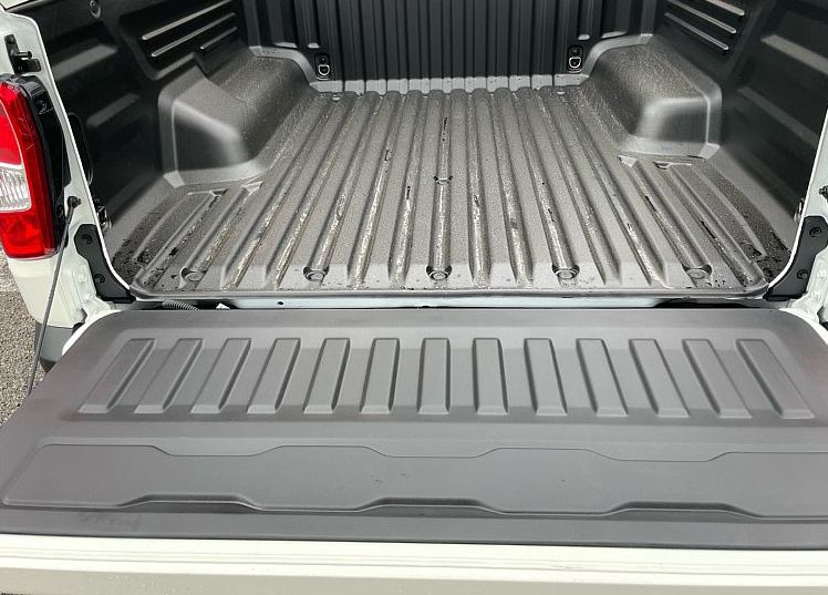 Zunanja slika - SsangYong Musso - 2.2 XDI ULTIMATE 4X4 A T - 5