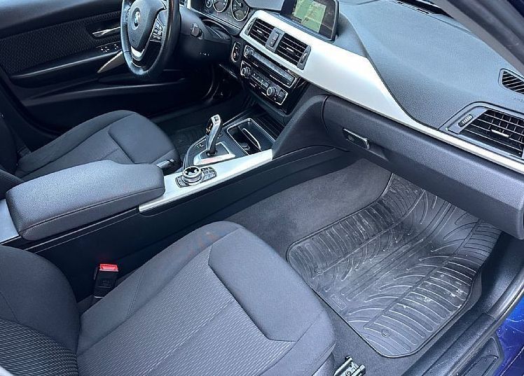 Zunanja slika - BMW Serija 3 - Touring: 316d Advantage AVT.-FULL LED-NAVI-2xPDC-TEMPOMA - 10