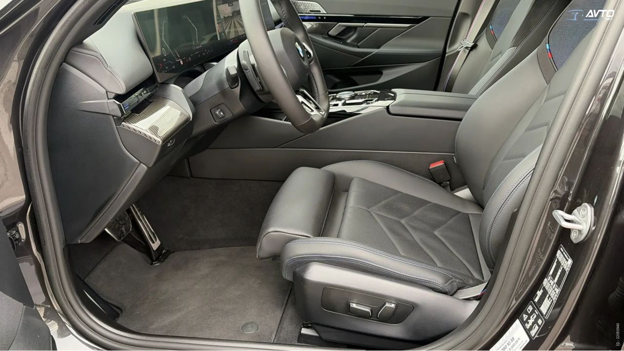 Zunanja slika - BMW Serija 5 - 540d xDrive Touring - 8