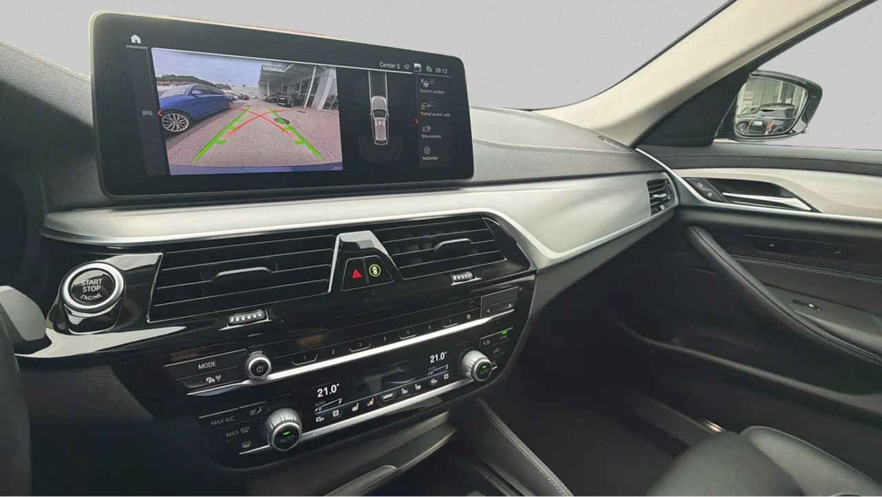 Zunanja slika - BMW Serija 5 - 530d xDrive - 10