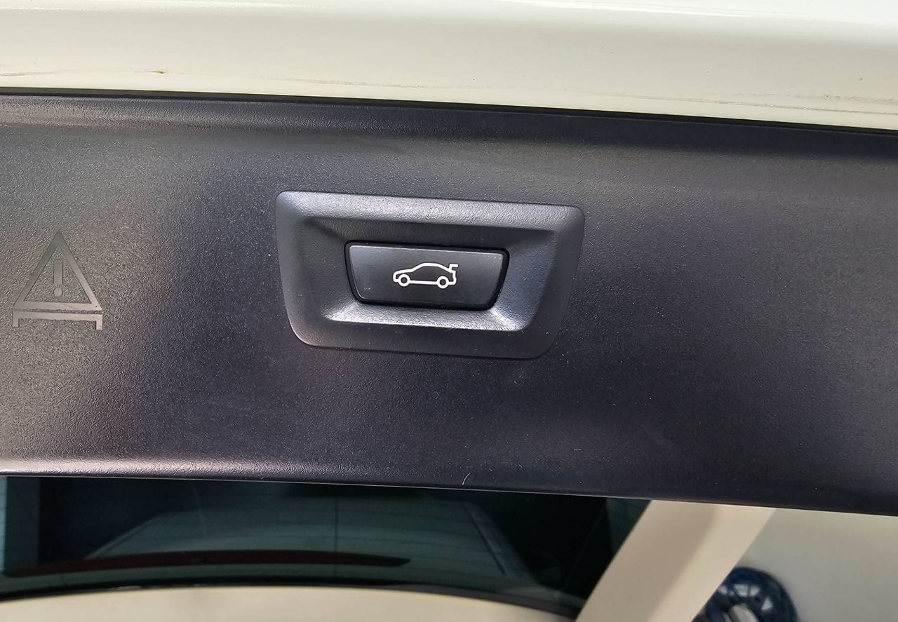 Zunanja slika - BMW Serija 5 - Touring: 525d xDrive-AVT-XENON-NAVI-TEMPOMAT-LED-PDC - 17
