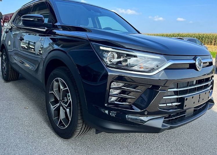 Zunanja slika - SsangYong Korando - 1.5 T-GDI Premium 4WD M T - 3