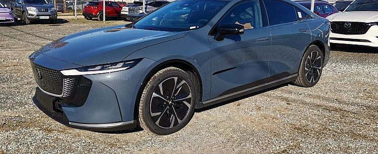 Zunanja slika - Mazda Mazda6e - BEV 80KWH LONG RANGE TAKUMI PLUS - POSEBNA AKCIJA - 1