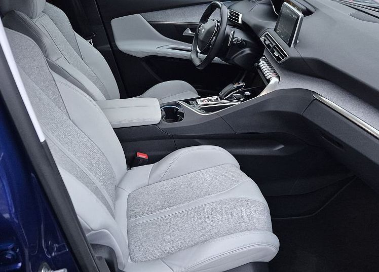 Zunanja slika - Peugeot 3008 - 1.2 Turbo 130ks EAT8 Allure °USNJE °KAMERA °ALU 18 - 12