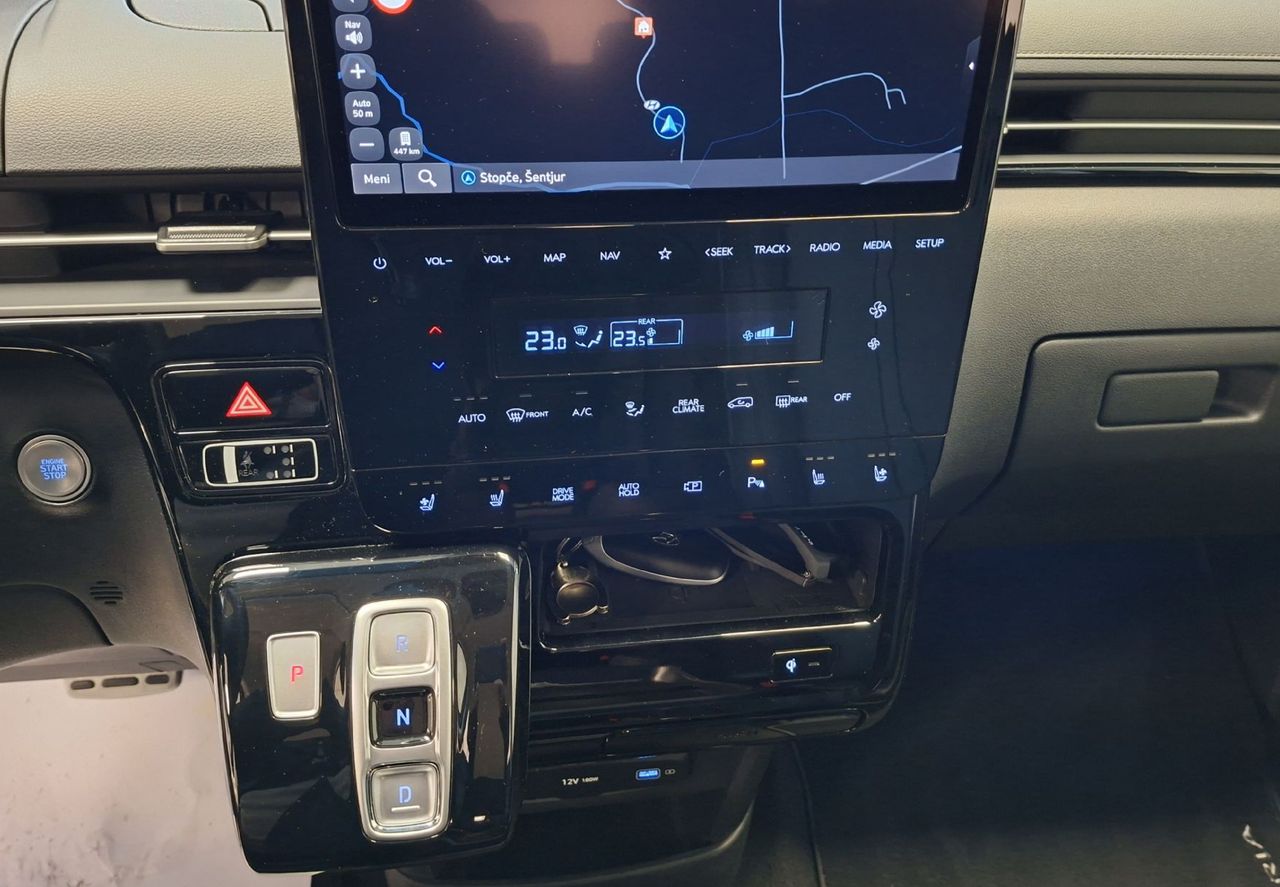 Zunanja slika - Hyundai Staria - 2.2. CRDI AUT.4WD-FULL LED-NAVI-360 KAMERA- - 15