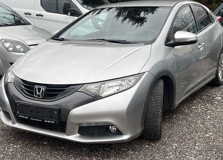 Zunanja slika - Honda Civic - 1.4 i-VTEC+ALU+R. KAMERA+TEMP - 2
