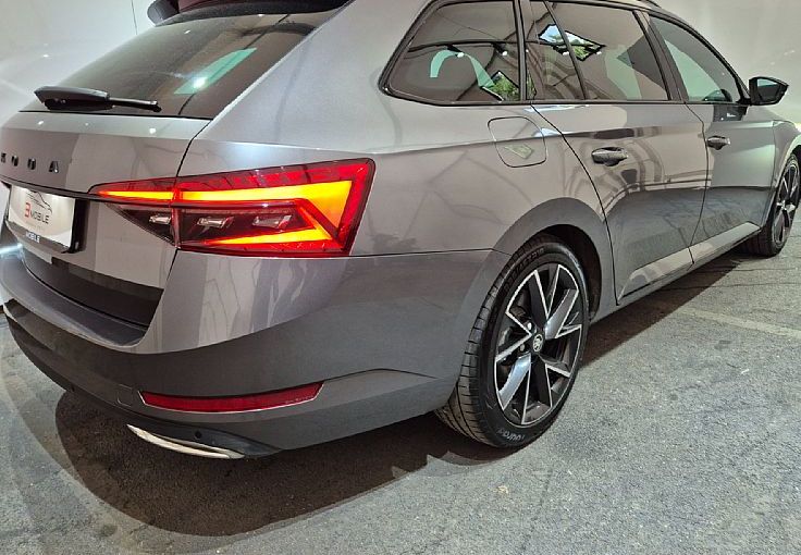Zunanja slika - Škoda Superb - Combi 2.0 TDI Sportline DSG-MATRIX-ACC-VIRTUAL - 5