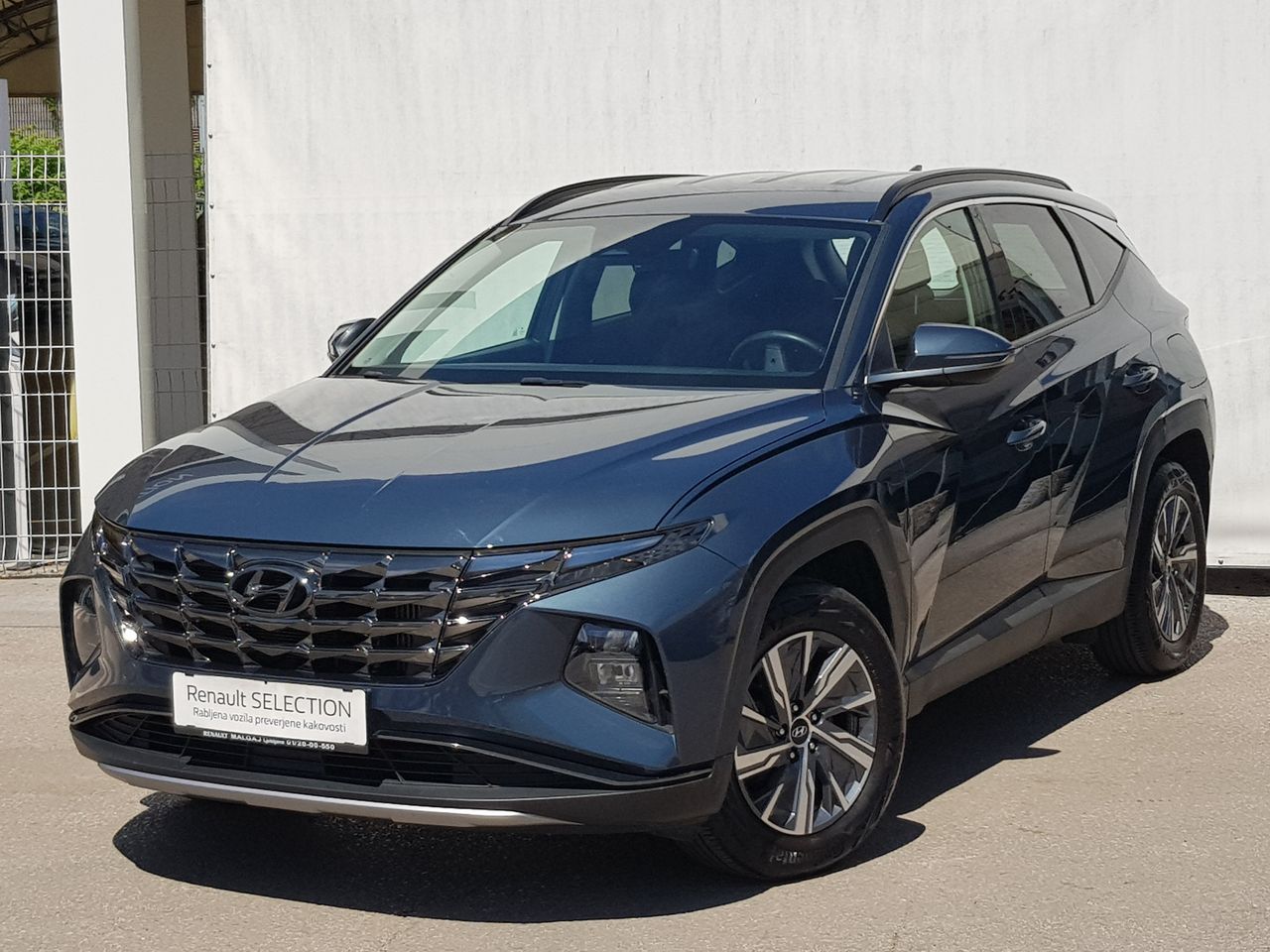 Zunanja slika - Hyundai Tucson - 4WD 1.6 T GDI Premium 1.LASTNIK SLOVENSKI - 1