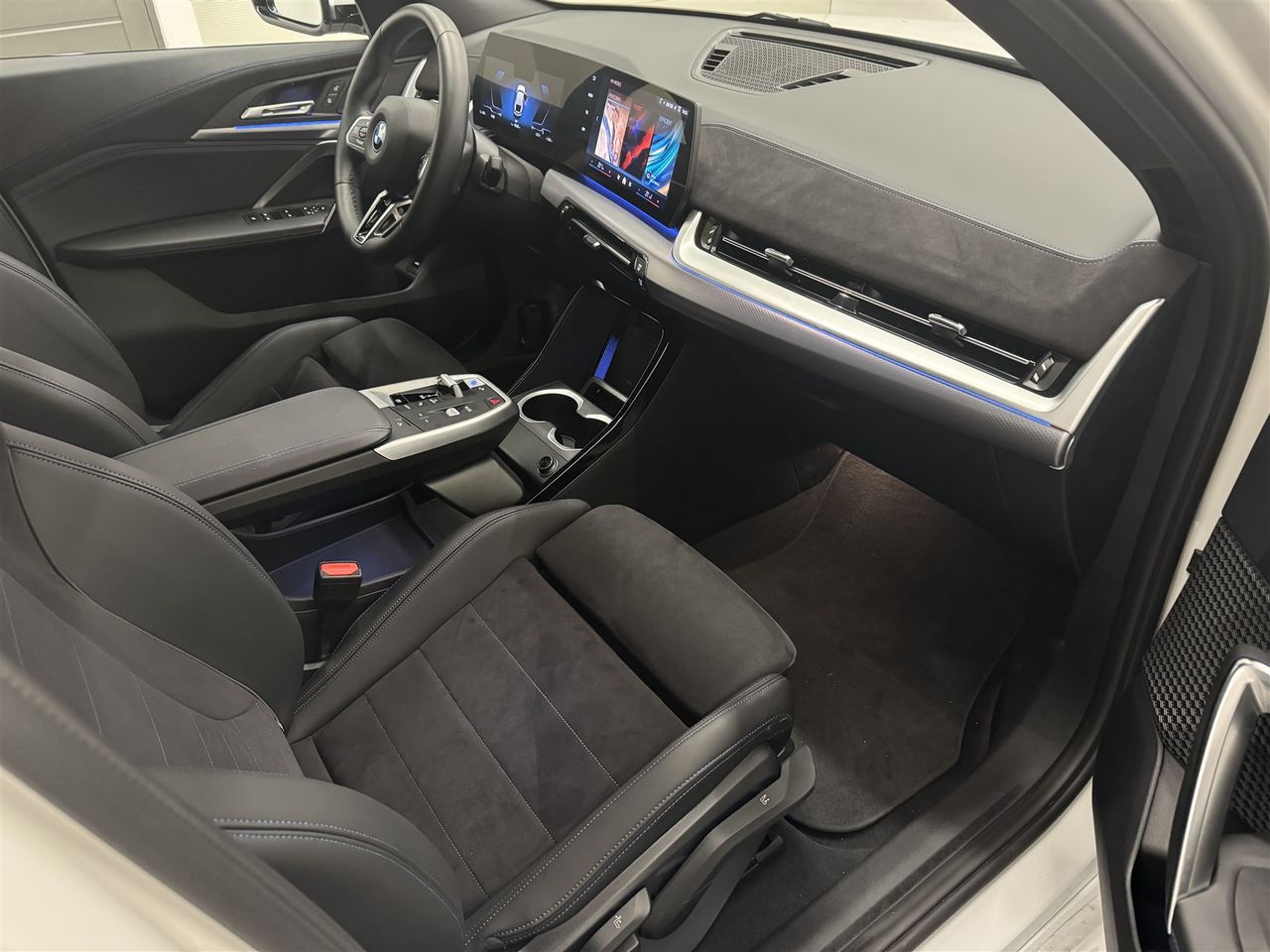 Zunanja slika - BMW iX - 2 eDrive20 - 14