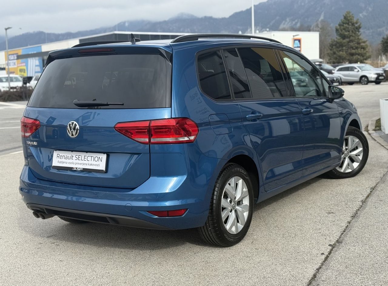 Zunanja slika - VW Touran - 2.0 TDI Family 110  150 - 6
